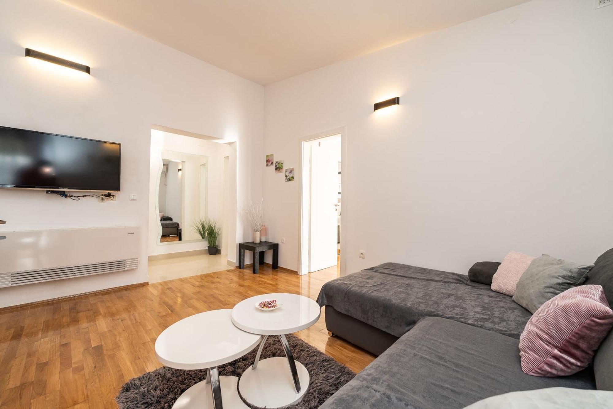 Apartments Dalmatia (Adults Only) プリヴラカ エクステリア 写真