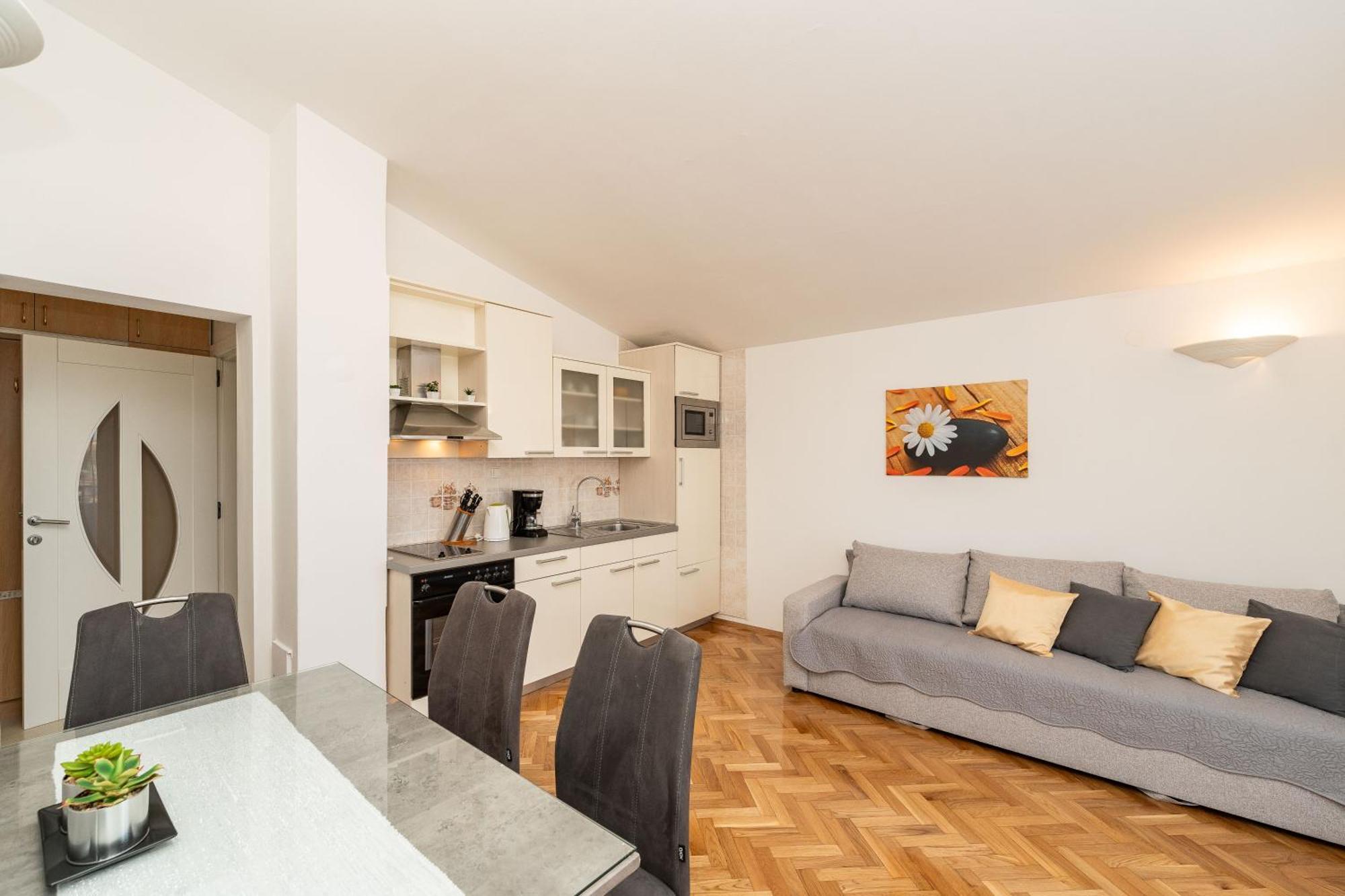 Apartments Dalmatia (Adults Only) プリヴラカ エクステリア 写真
