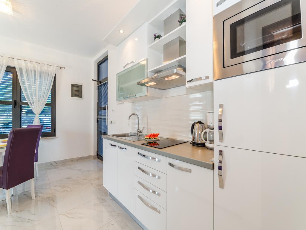 Apartments Dalmatia (Adults Only) プリヴラカ エクステリア 写真