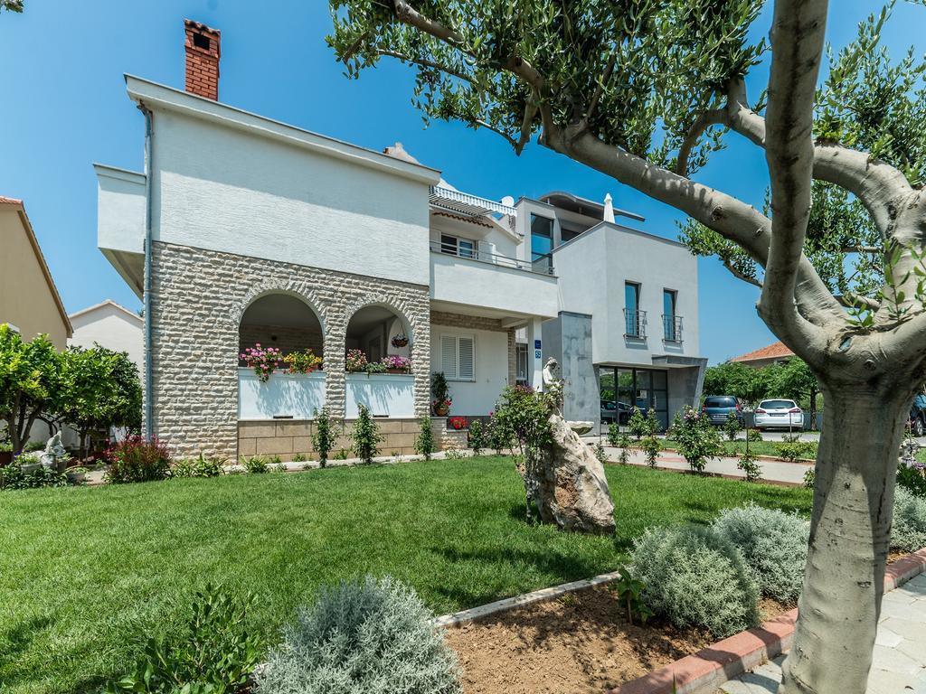 Apartments Dalmatia (Adults Only) プリヴラカ エクステリア 写真