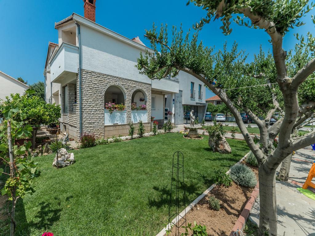 Apartments Dalmatia (Adults Only) プリヴラカ エクステリア 写真