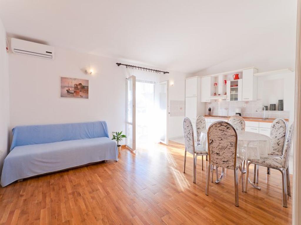 Apartments Dalmatia (Adults Only) プリヴラカ エクステリア 写真