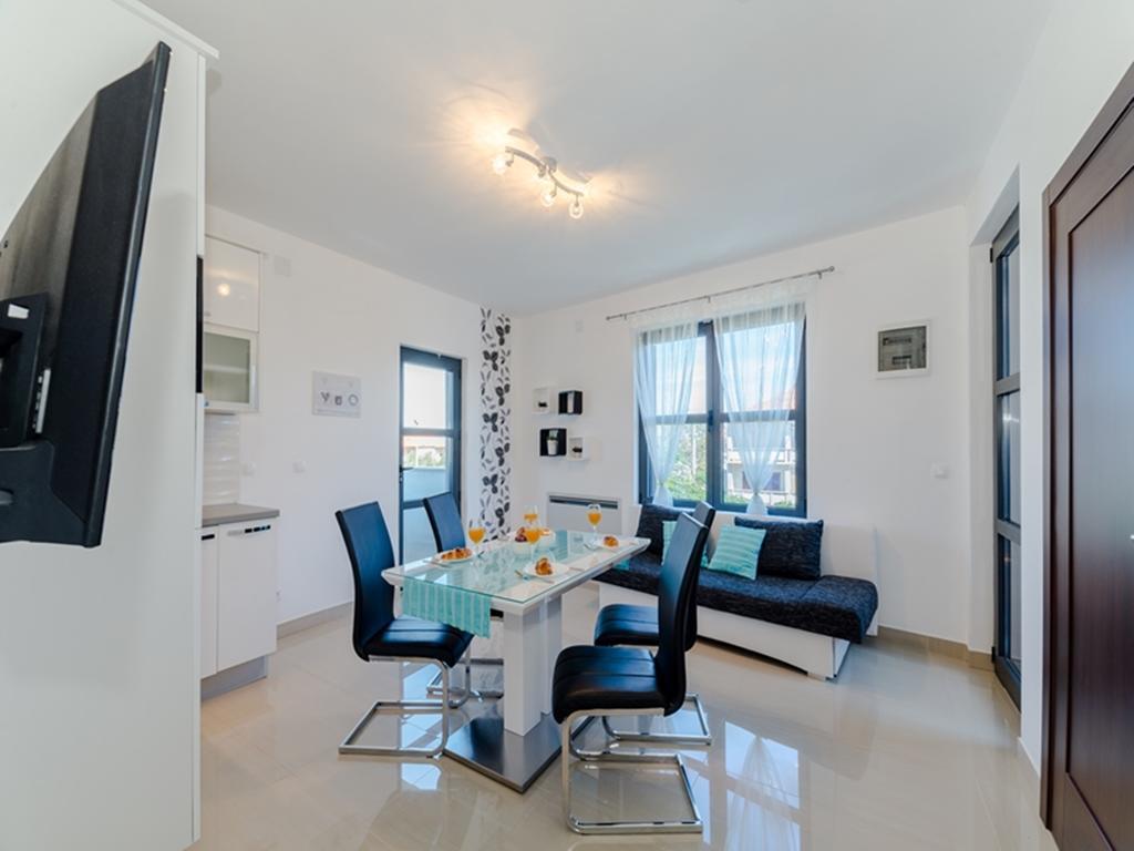 Apartments Dalmatia (Adults Only) プリヴラカ エクステリア 写真